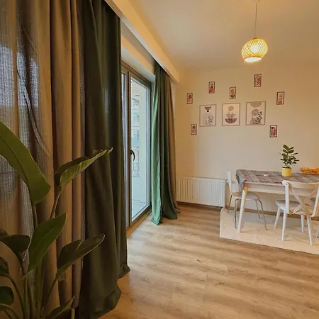Apartment 10 Mins To Takism - Cenrtal & New Modern Flat